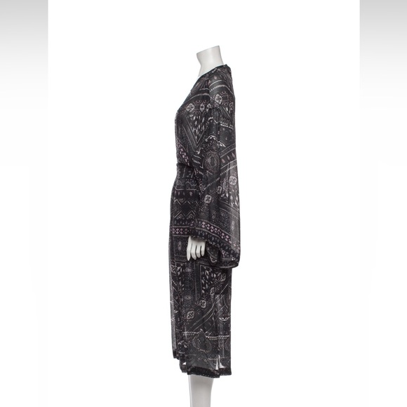 IRO - Picture 2 of 3